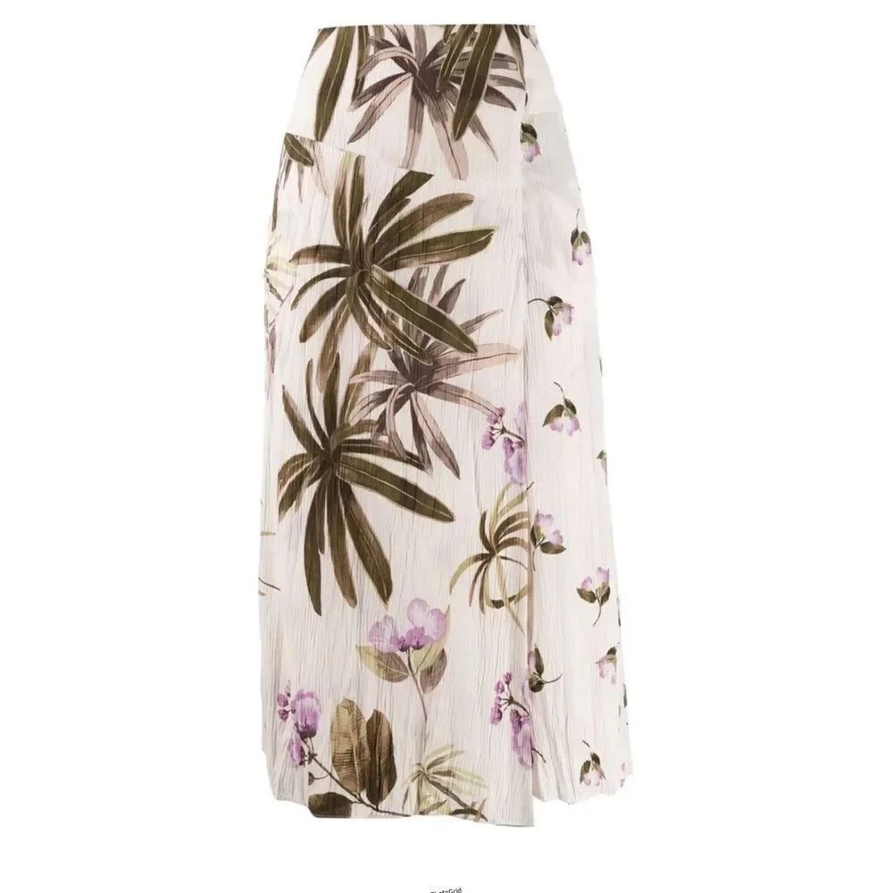 Revolve Vince Mixed Floral Print Crinkle Wrap Midi Skirt Size 10 NWOT - Picture 3 of 11